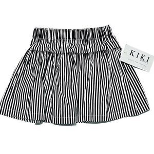 KIKI B&W Vertical Striped Swing Skirt